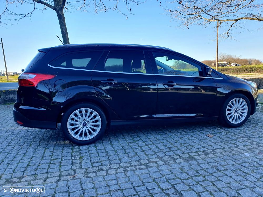 Ford Focus SW 1.0 EcoBoost S&S Titanium - 12