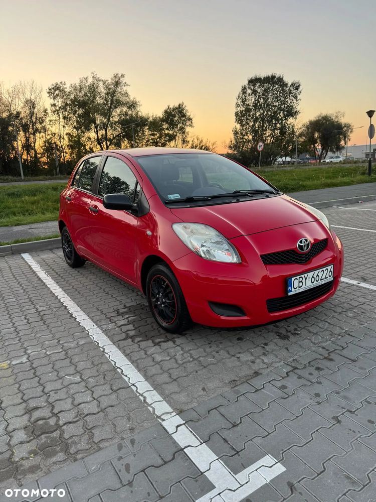 Toyota Yaris - 2