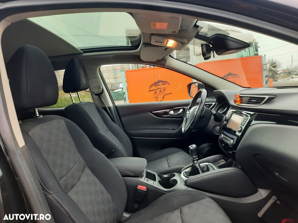 Nissan Qashqai 1.5 DCI TEKNA+ - 10
