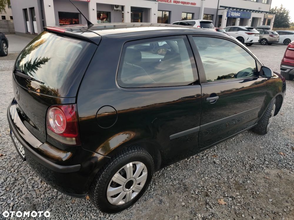 Volkswagen Polo 2009 photo 2