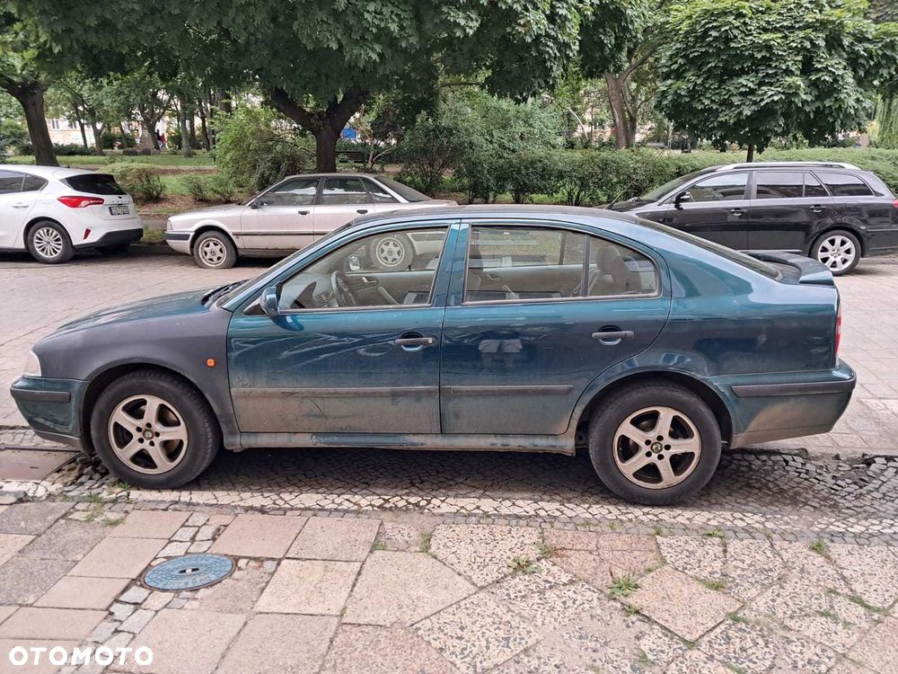 Skoda Octavia - 2