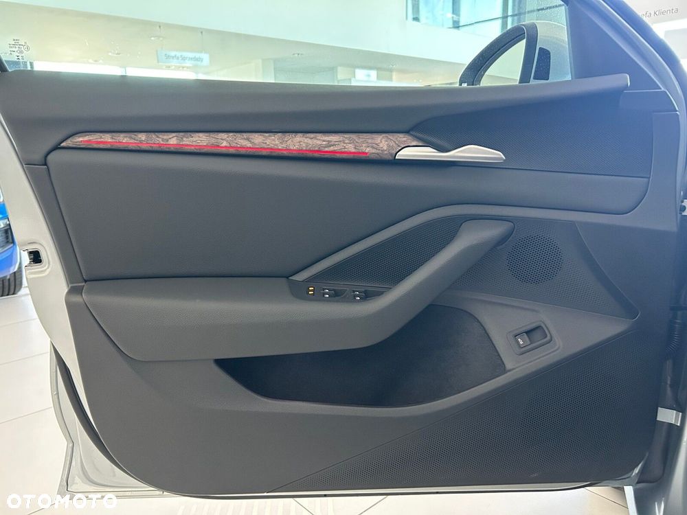 Skoda Superb 2.0 TSI 4x4 L&K DSG - 19