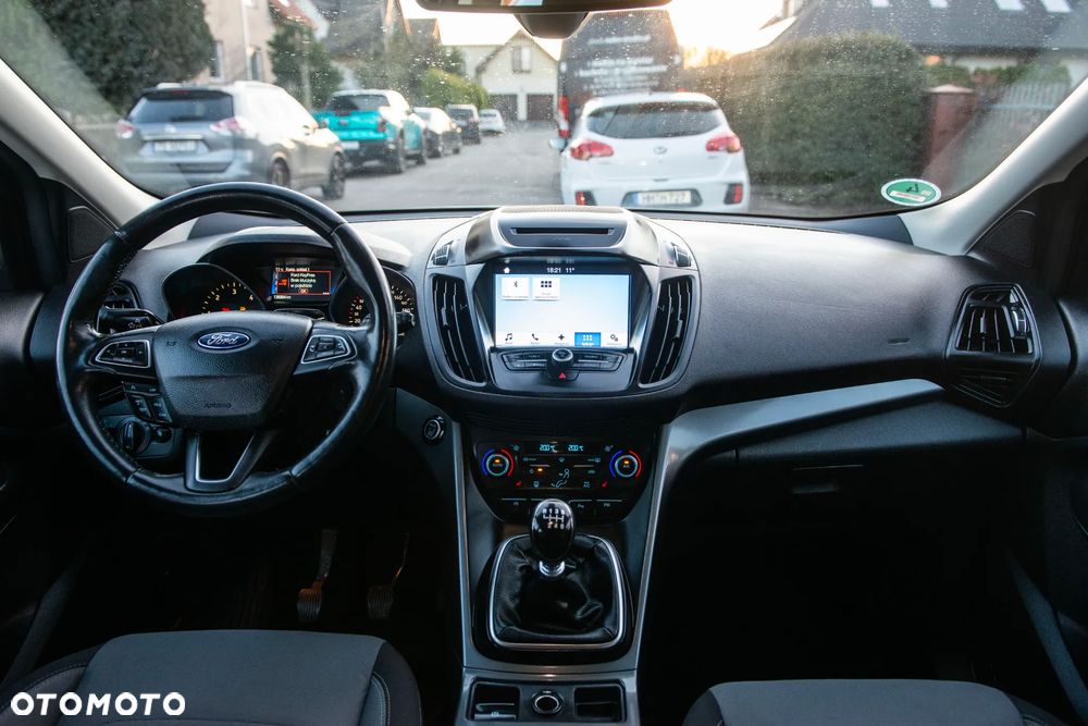 Ford Kuga 2.0 TDCi 4x4 Titanium - 30