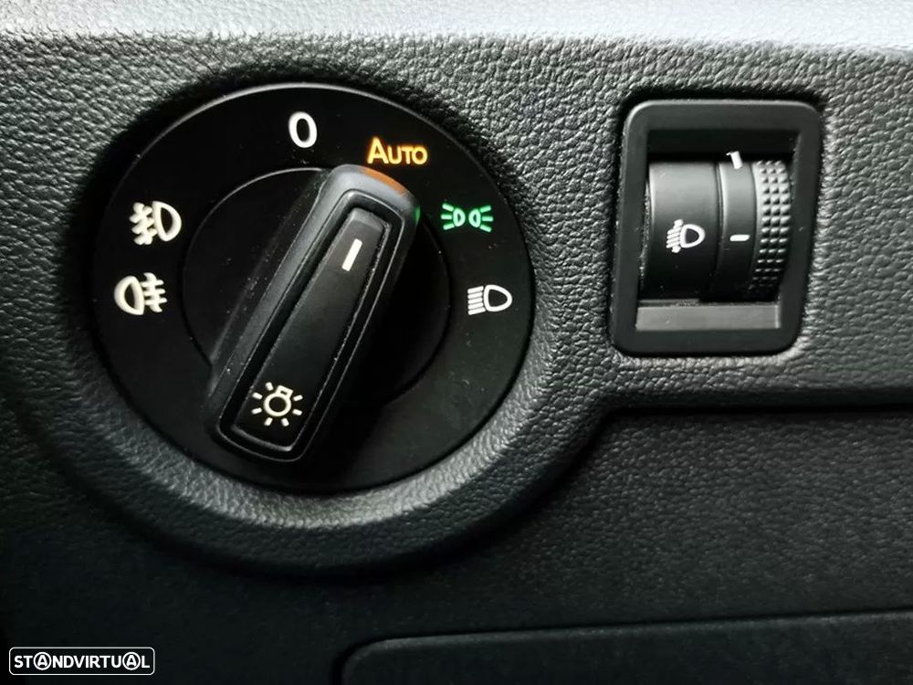 VW T-Cross 1.0 TSI Life - 24