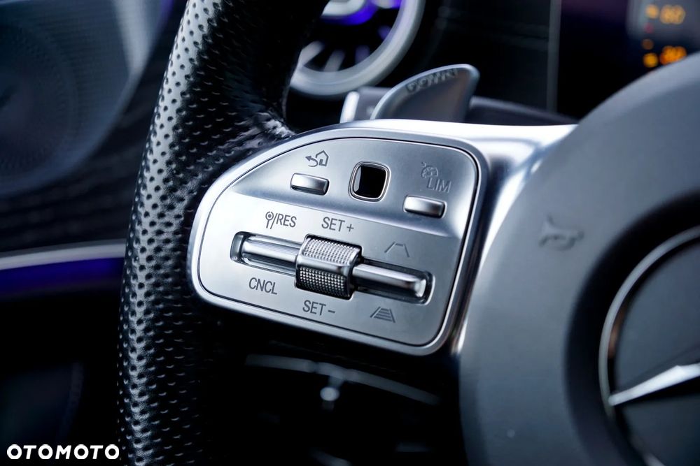 Mercedes-Benz AMG GT 43 4Matic+ Speedshift TCT 9G - 29