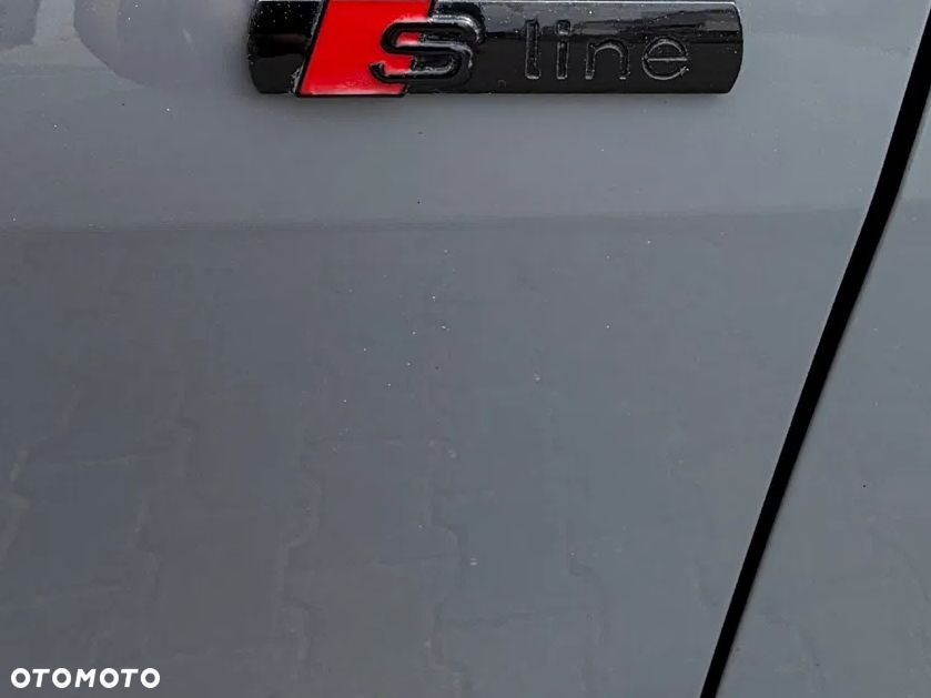 Audi Q4 e-tron 50 77kWh Quattro S Line - 17