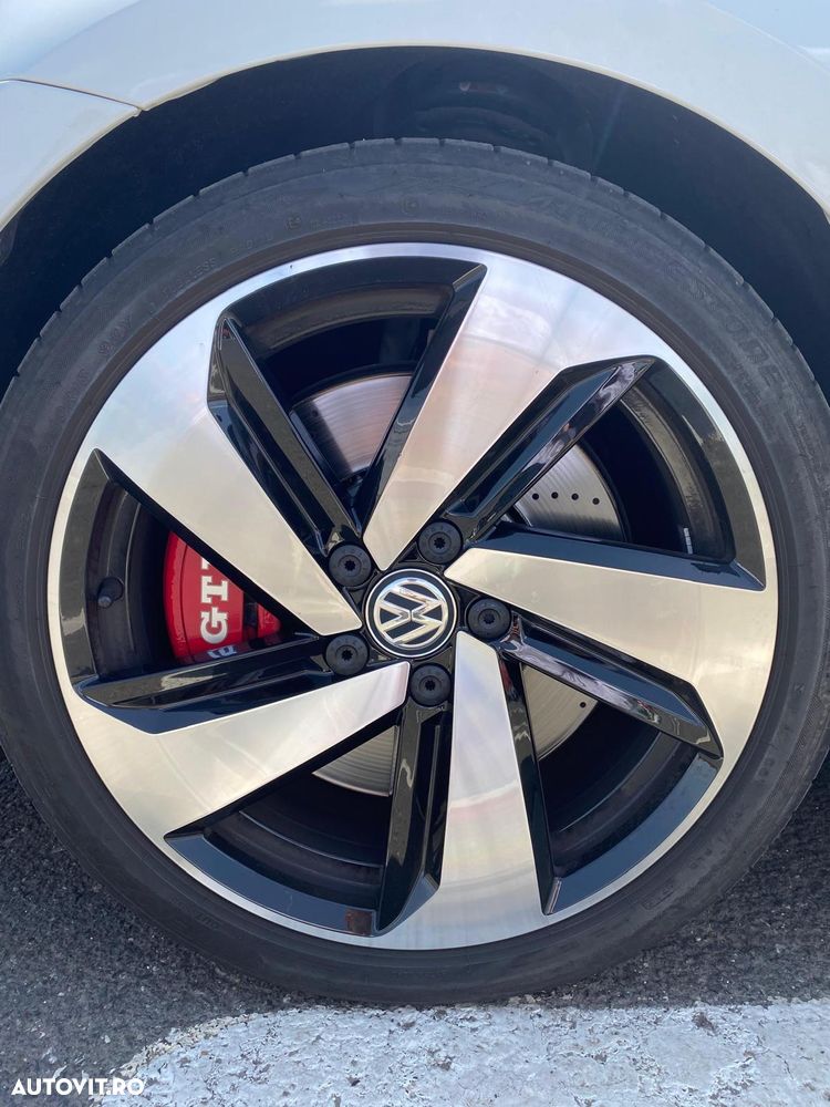 Volkswagen Golf GTI TCR 2.0 TSI OPF DSG - 15