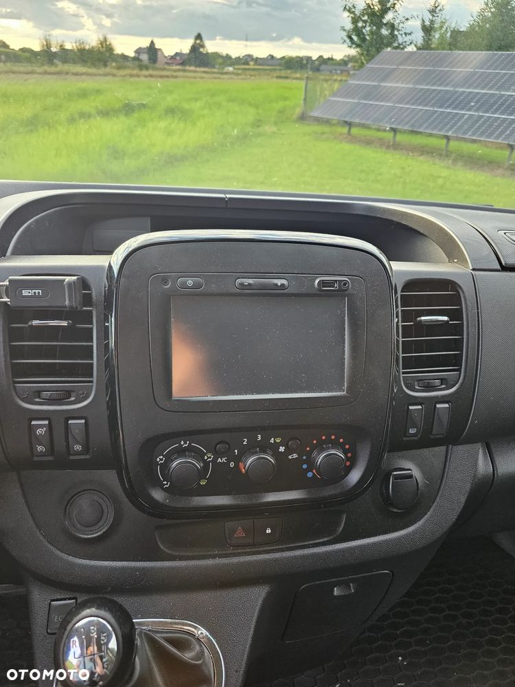 Opel Vivaro - 4