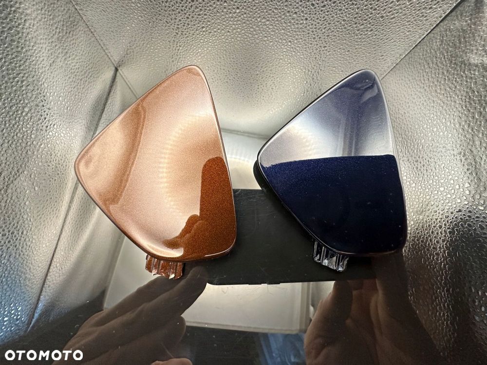 Zaślepka HAK HOL PRZÓD VOLVO XC60 2014-2017 KOLORY - 12