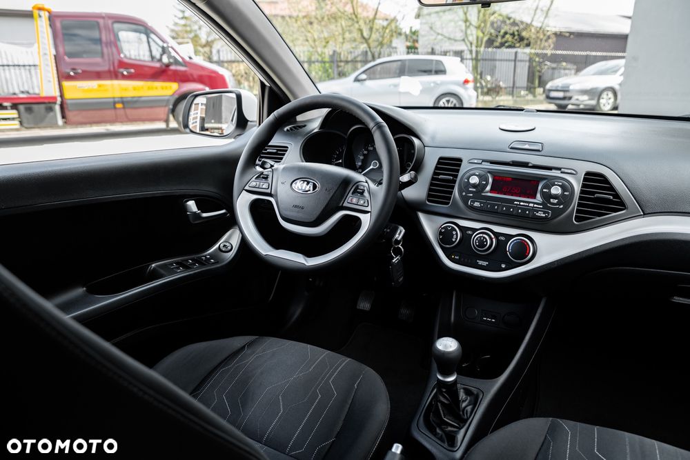 Kia Picanto 1.2 Dream-Team Edition - 24