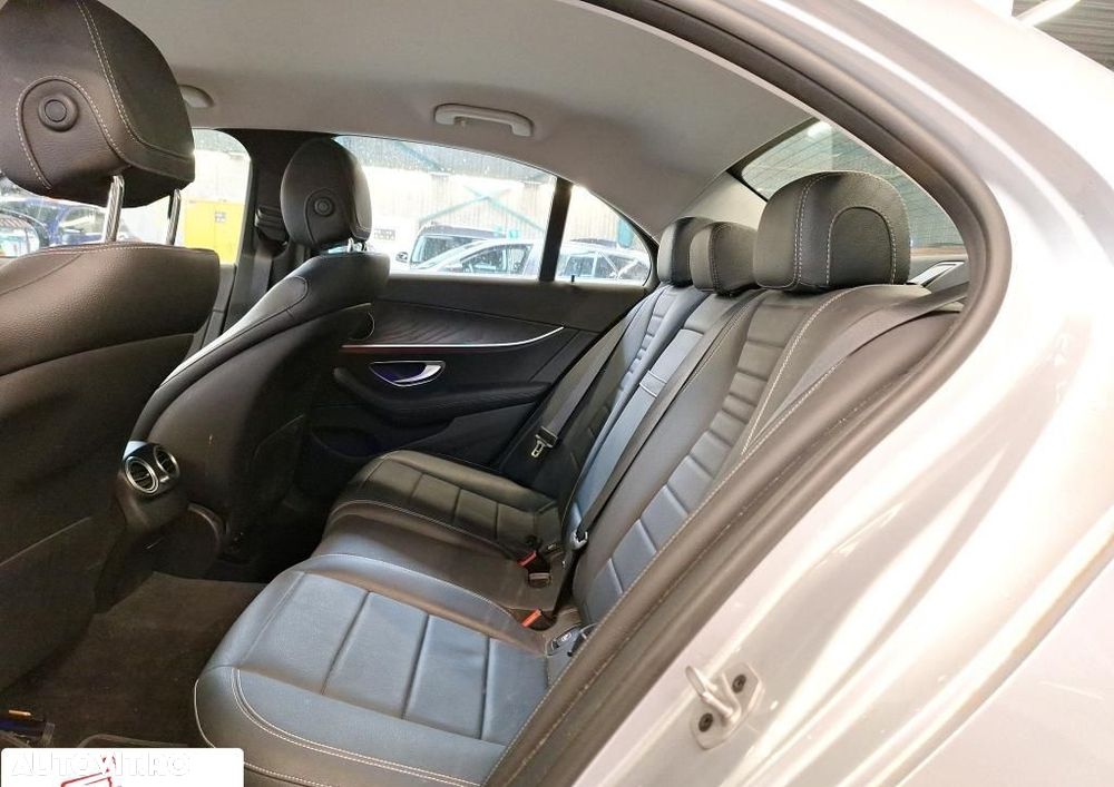Mercedes-Benz E - 3