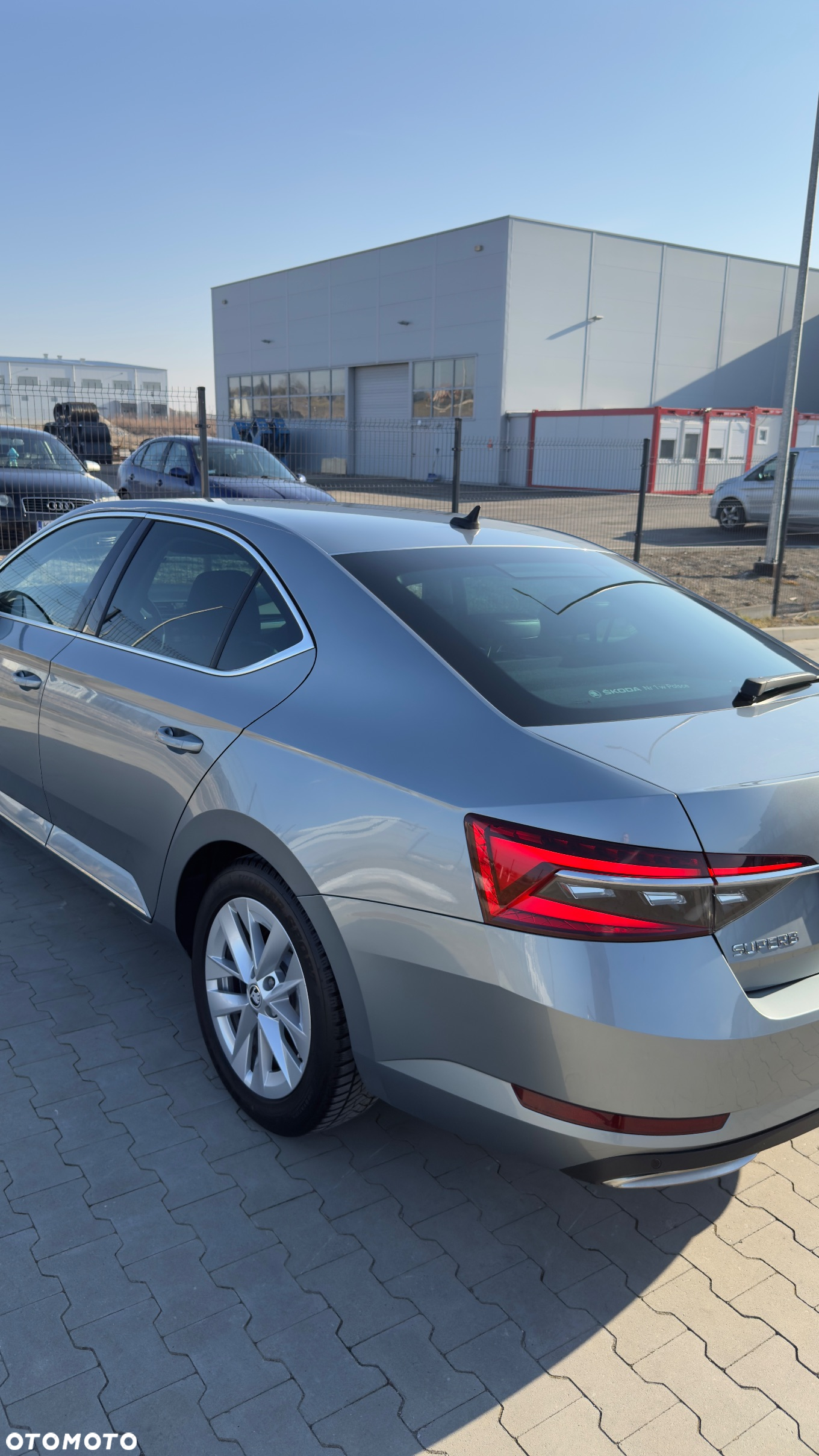 Skoda Superb 2.0 TSI L&K DSG - 10