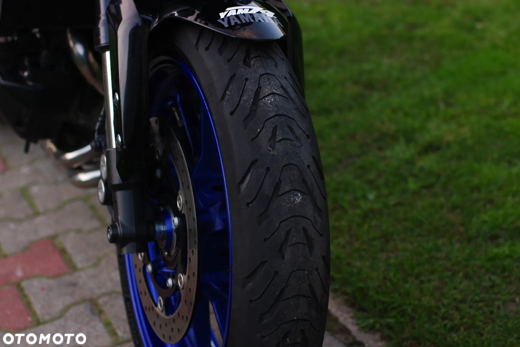 Yamaha MT - 8
