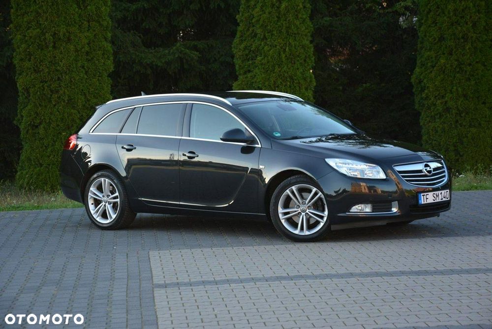 Opel Insignia 2.0 T Cosmo - 3