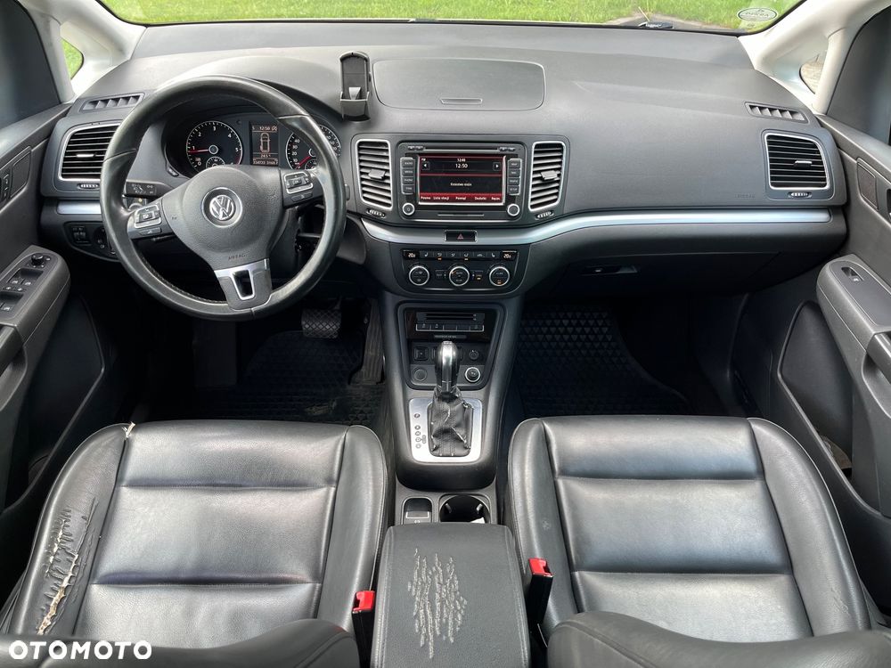 Volkswagen Sharan 2.0 TDI Comfortline DSG - 12