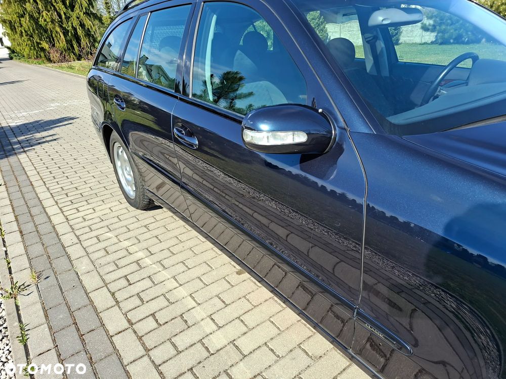 Mercedes-Benz Klasa E 200 Kompressor Automatik Classic - 13
