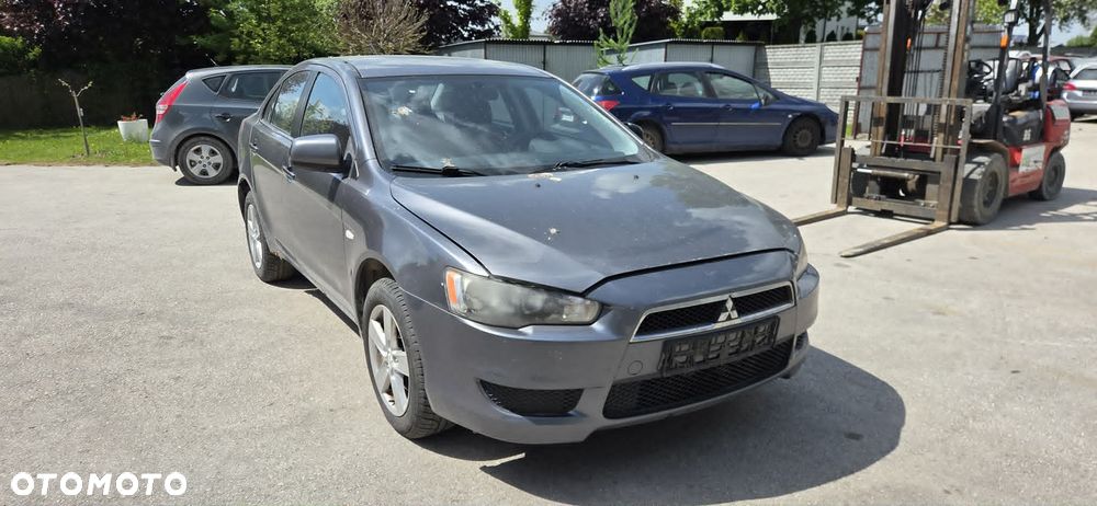 MITSUBISHI LANCER IX A39 drzwi prawy przód komplet - 2