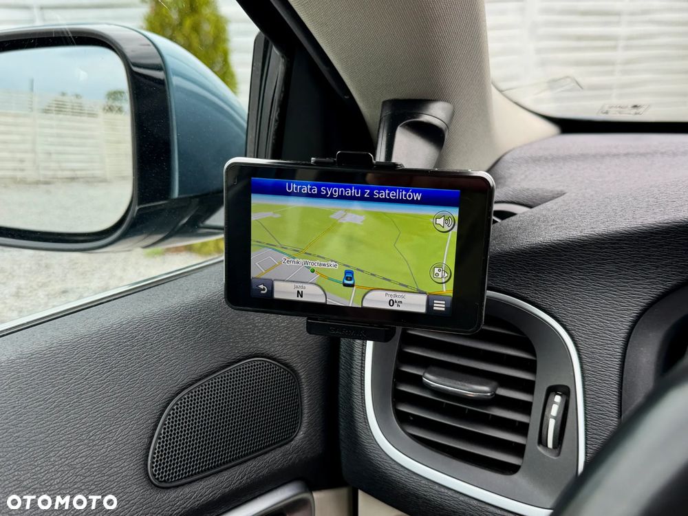 Volvo V40 D2 Momentum - 16