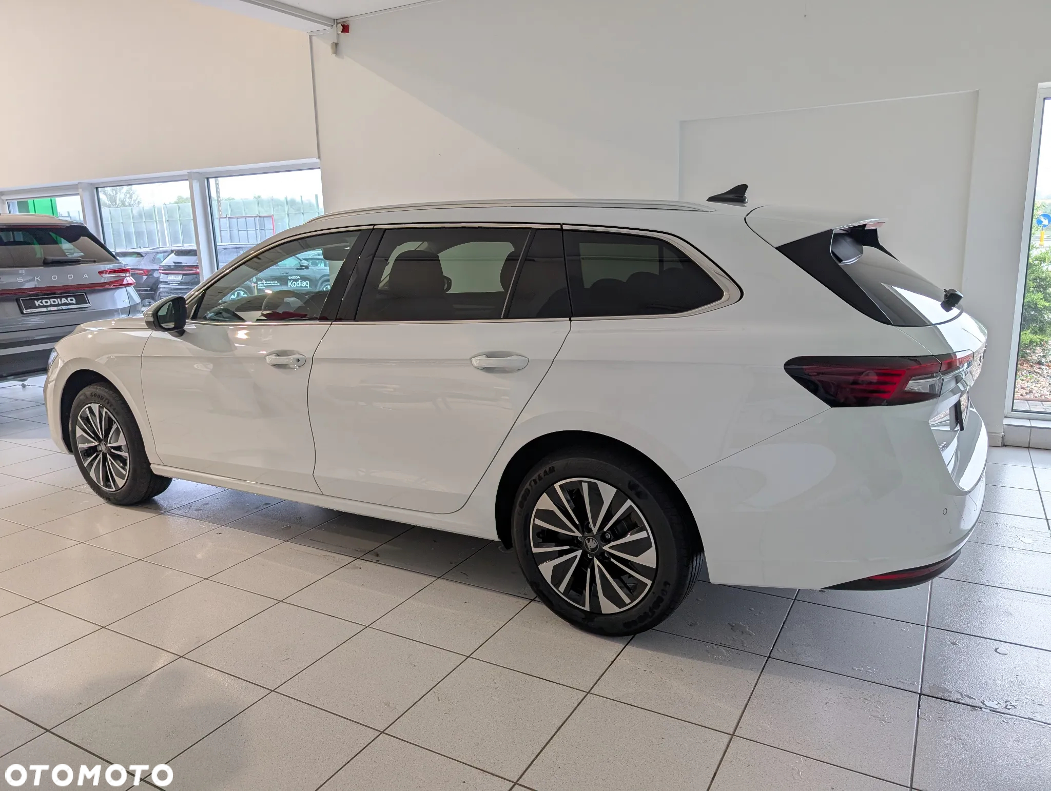 Skoda Superb - 4