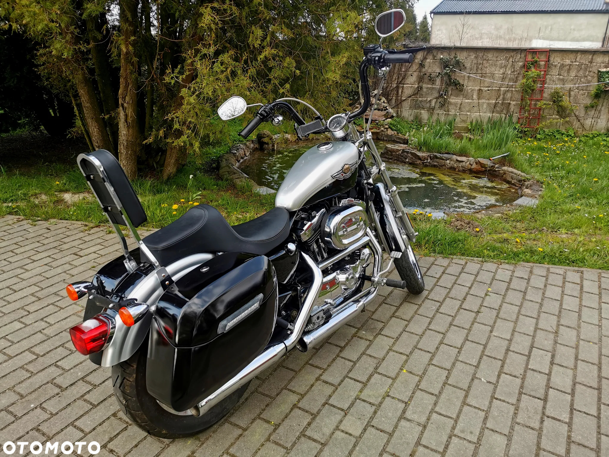 Harley-Davidson Sportster Custom 1200C - 8