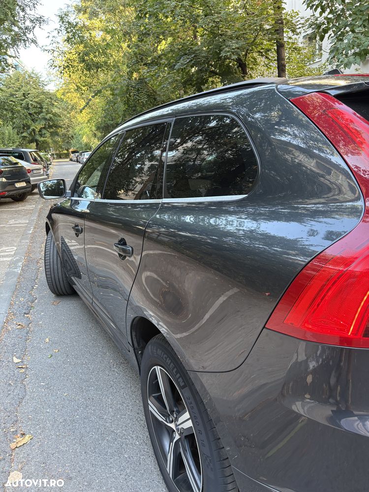 Volvo XC 60 - 4