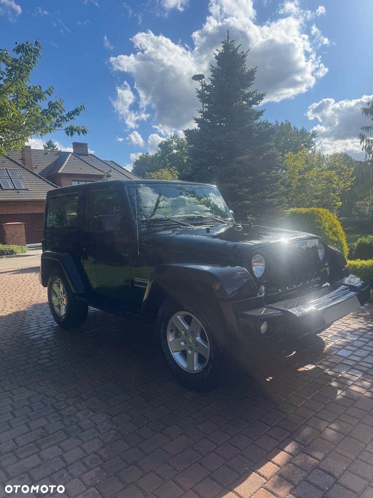 Jeep Wrangler - 1