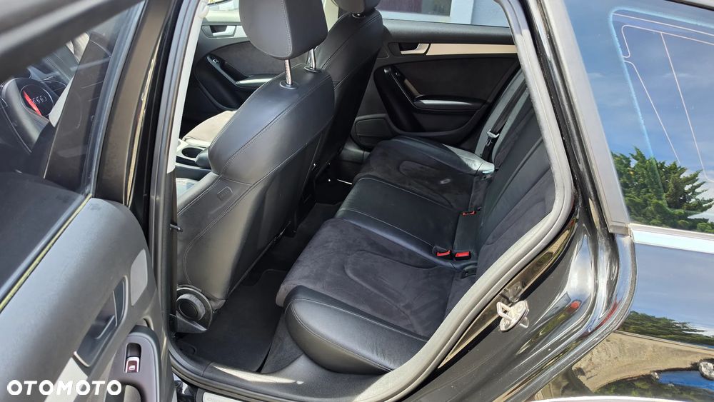 Audi A4 Allroad 2.0 TDI DPF S tronic - 11