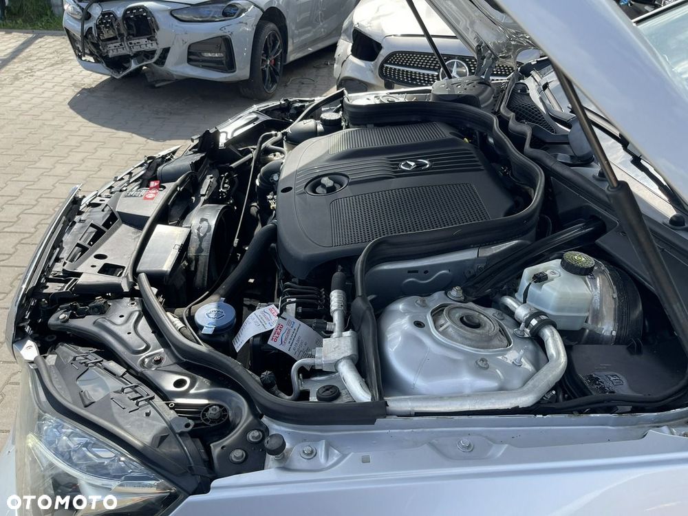 Mercedes-Benz Klasa E 250 BlueTEC 9G-TRONIC Classic - 13