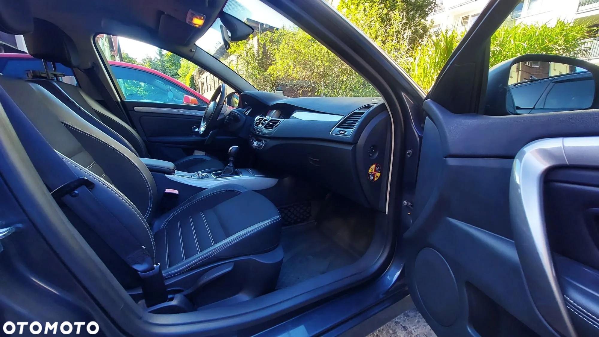 Renault Laguna 2.0 dCi Limited - 13