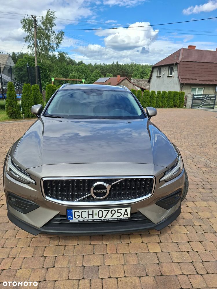Volvo V60 Cross Country B4 D AWD Geartronic Pro - 9