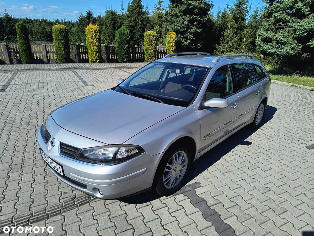 Renault Laguna - 1