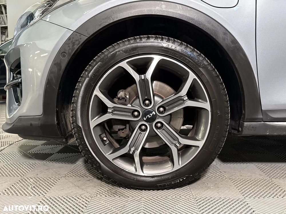 Kia XCeed - 14