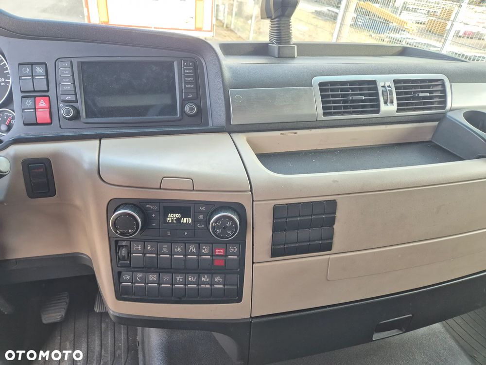 MAN TGX 18.460 XXL LOW DECK POLIFT FULL RETARDER AUTOMAT 4x2 MEGA 295/60 r22.5 SUPER STAN TGS 470 460 420 430 500 510 400 360 410 - 10