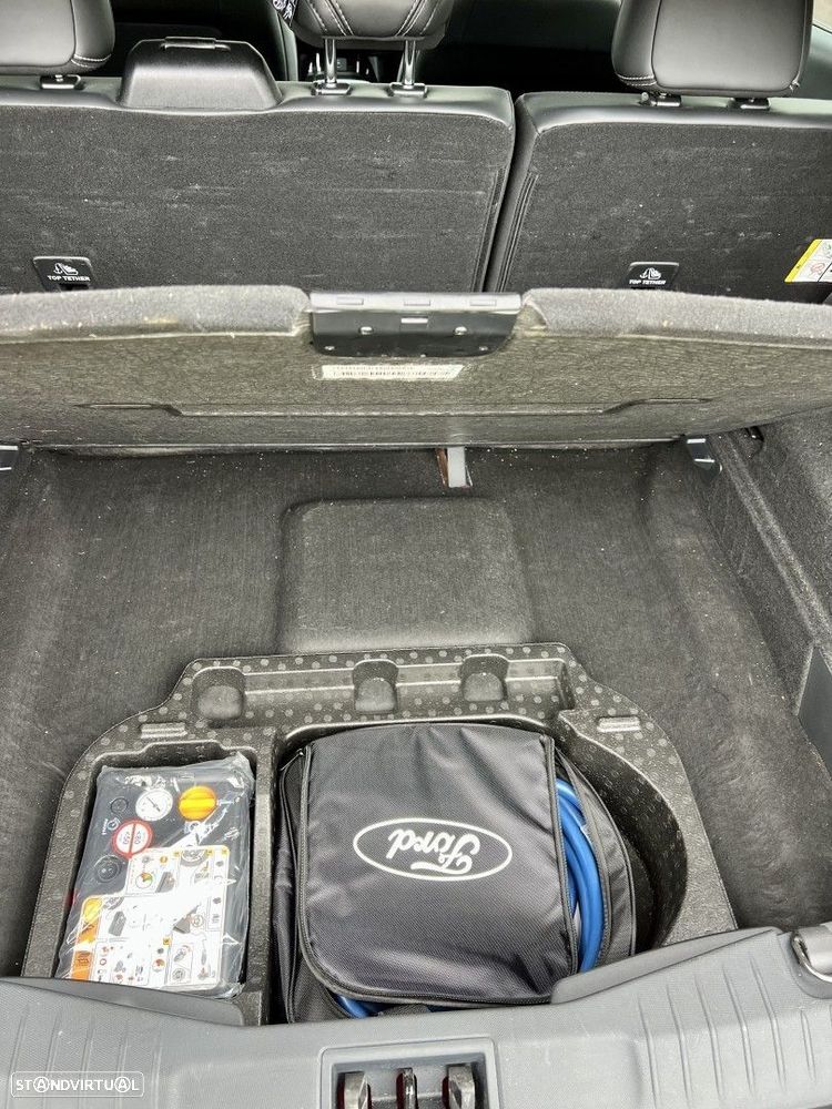 Ford Mustang Mach-E 75.7 kWh Base - 9