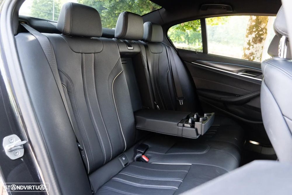 BMW 520 e Pack M - 28