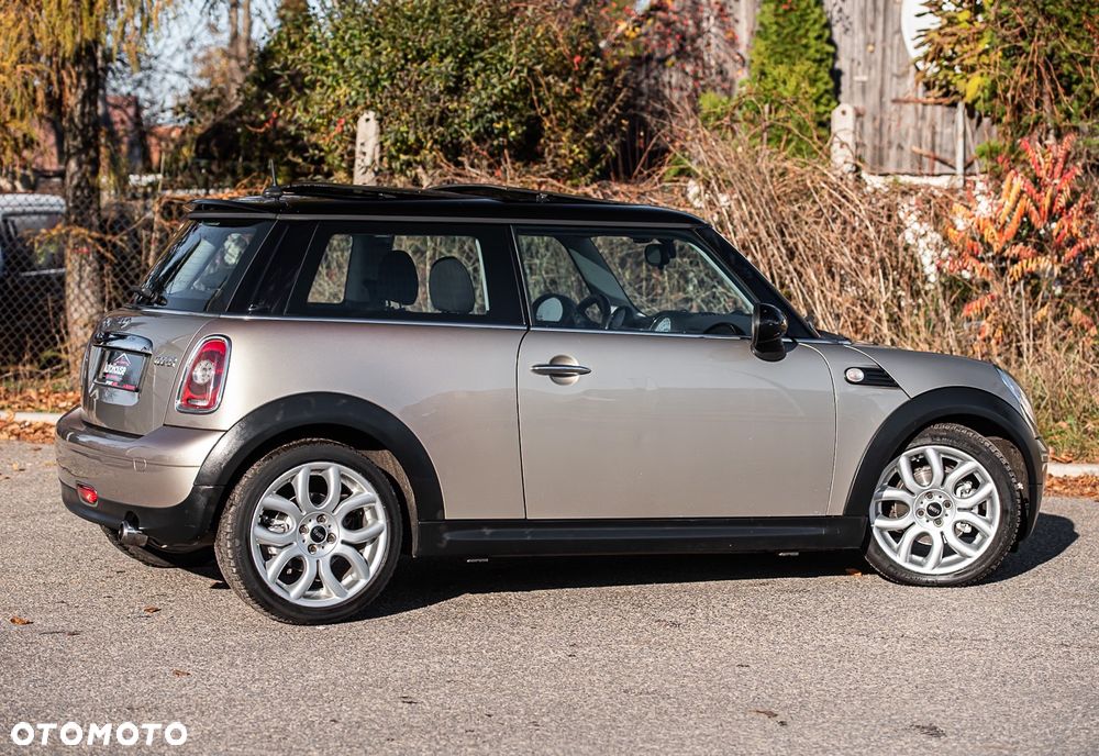 MINI Cooper Standard - 8