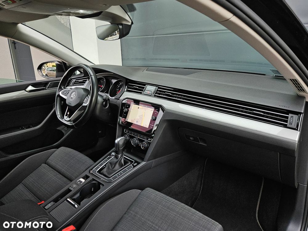 Volkswagen Passat 2.0 TDI EVO Business DSG - 10