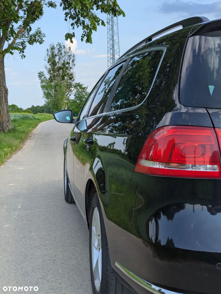 Volkswagen Passat 2.0 TDI DPF Highline - 6