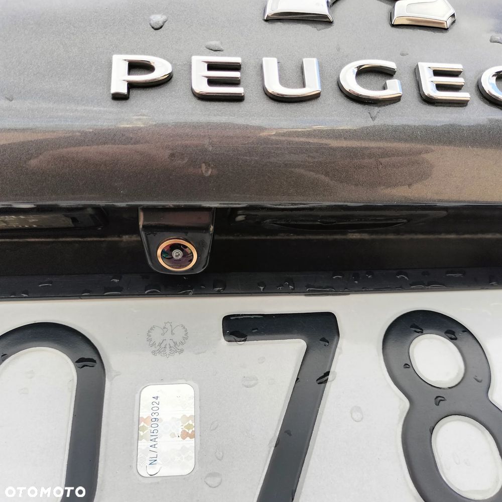 Peugeot 2008 1.2 VTi Allure - 10