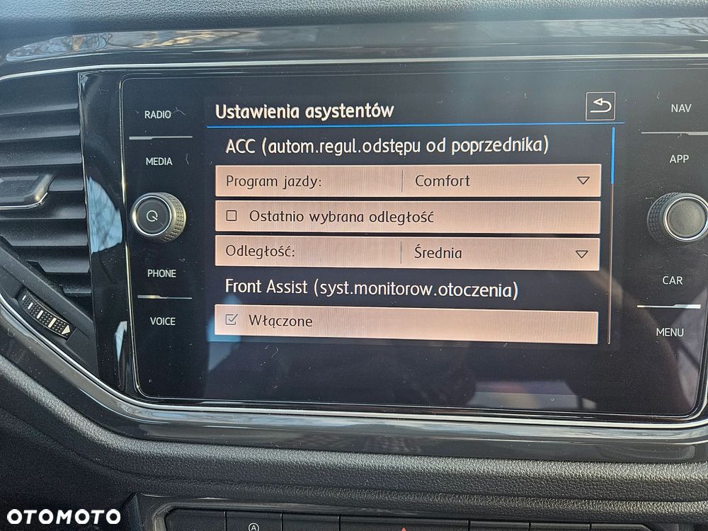 Volkswagen T-Roc 1.5 TSI GPF ACT Premium DSG - 18