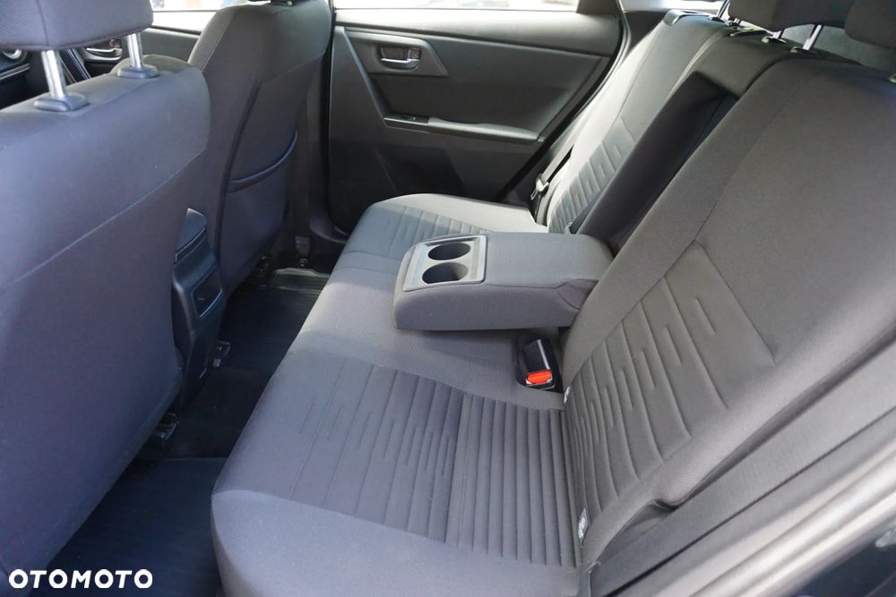 Toyota Auris 1.6 Comfort - 10