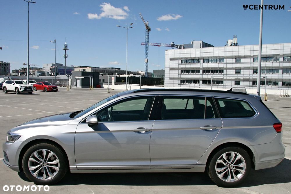 Volkswagen Passat Variant 2.0 TSI Business DSG - 6