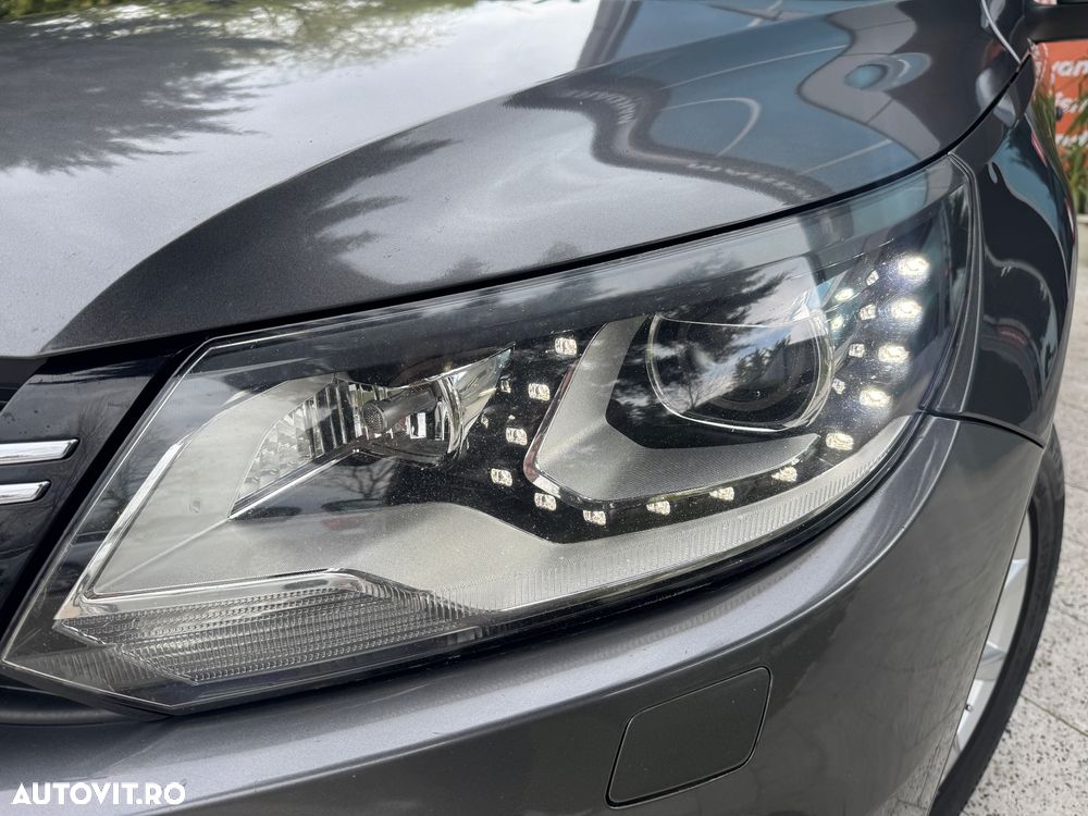 Volkswagen Tiguan 2.0 TDI DPF 4Motion BlueMotion Technology DSG Sport & Style - 17