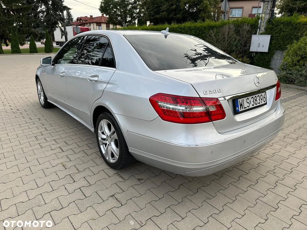 Mercedes-Benz Klasa E - 8