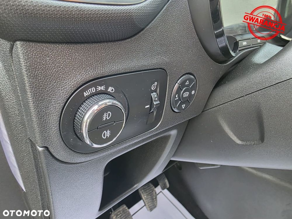 Opel Crossland X - 28