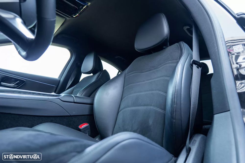 Mercedes-Benz E 220 d 9G-TRONIC AMG Line - 10