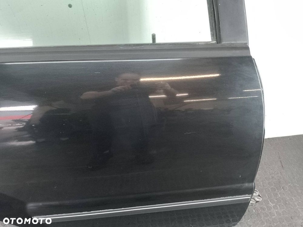 DRZWI TYŁ PRAWY  SSANGYONG REXTON LAK - 8