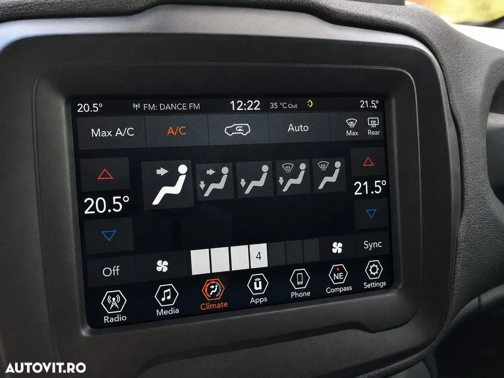 Jeep Renegade - 17