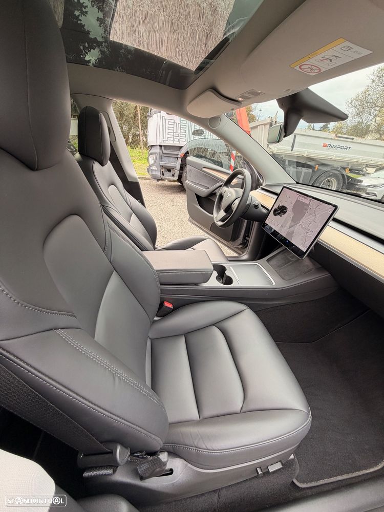 Tesla Model Y Long Range Tração Integral - 23
