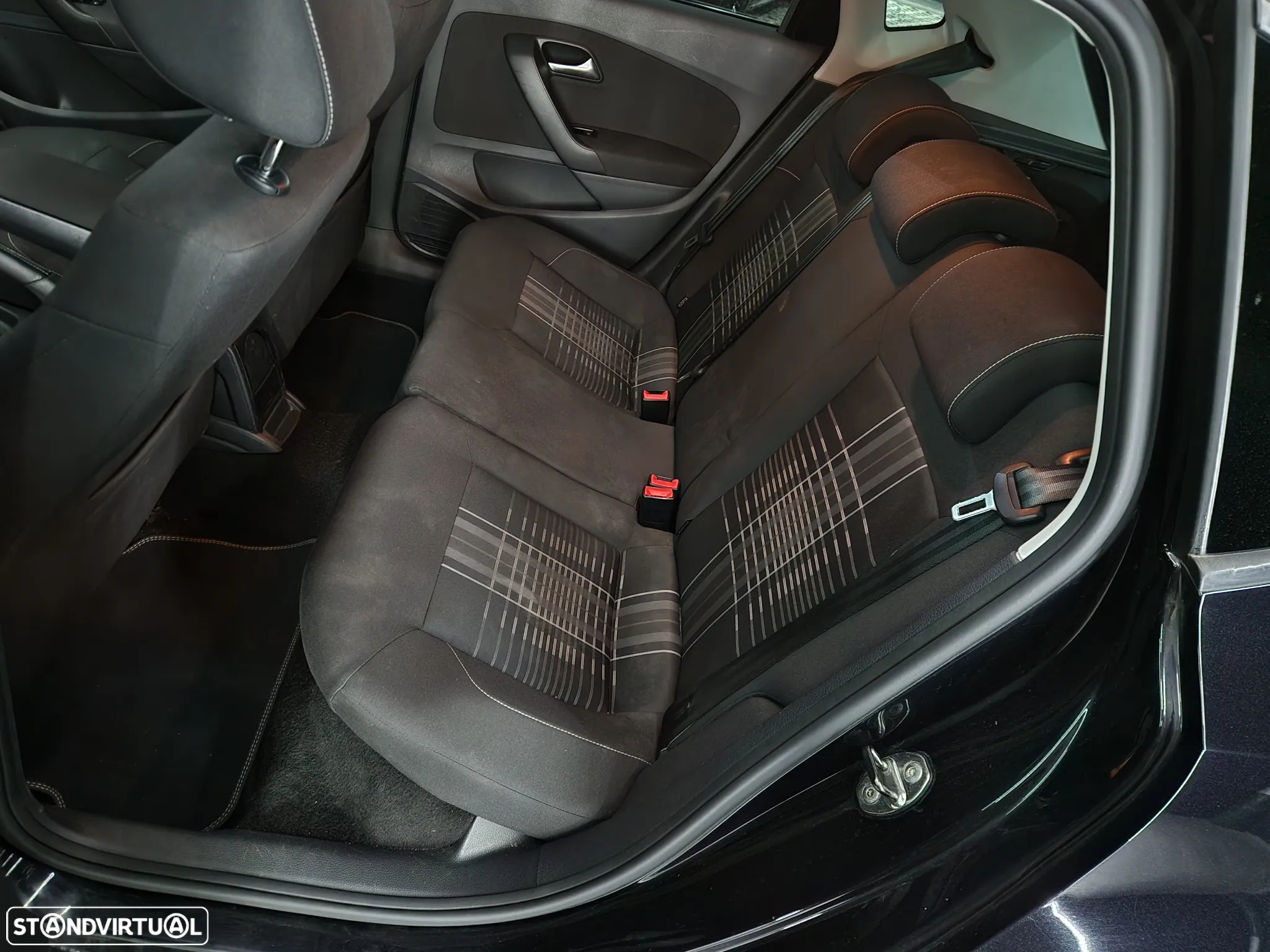 VW Polo 1.4 TDi Lounge - 19